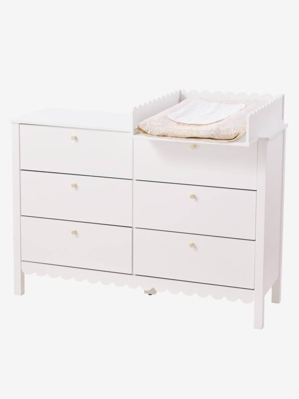 Commode 6 tiroirs Feston Vertbaudet avec plan à langer Commode 6 tiroirs Feston Vertbaudet avec le plan à langer Feston posé dessus (vendu séparément)