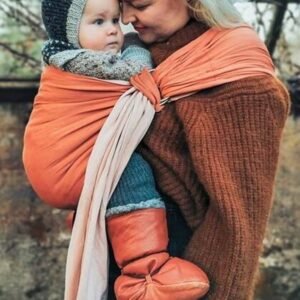 La petite écharpe de portage sans nœud Love Radius, coloris nude/caramel