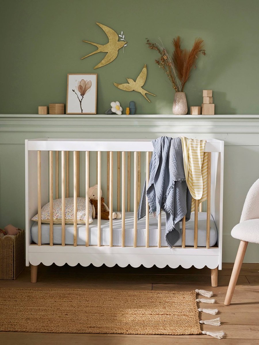 Lit bébé évolutif Ligne Feston blanc Vertbaudet
