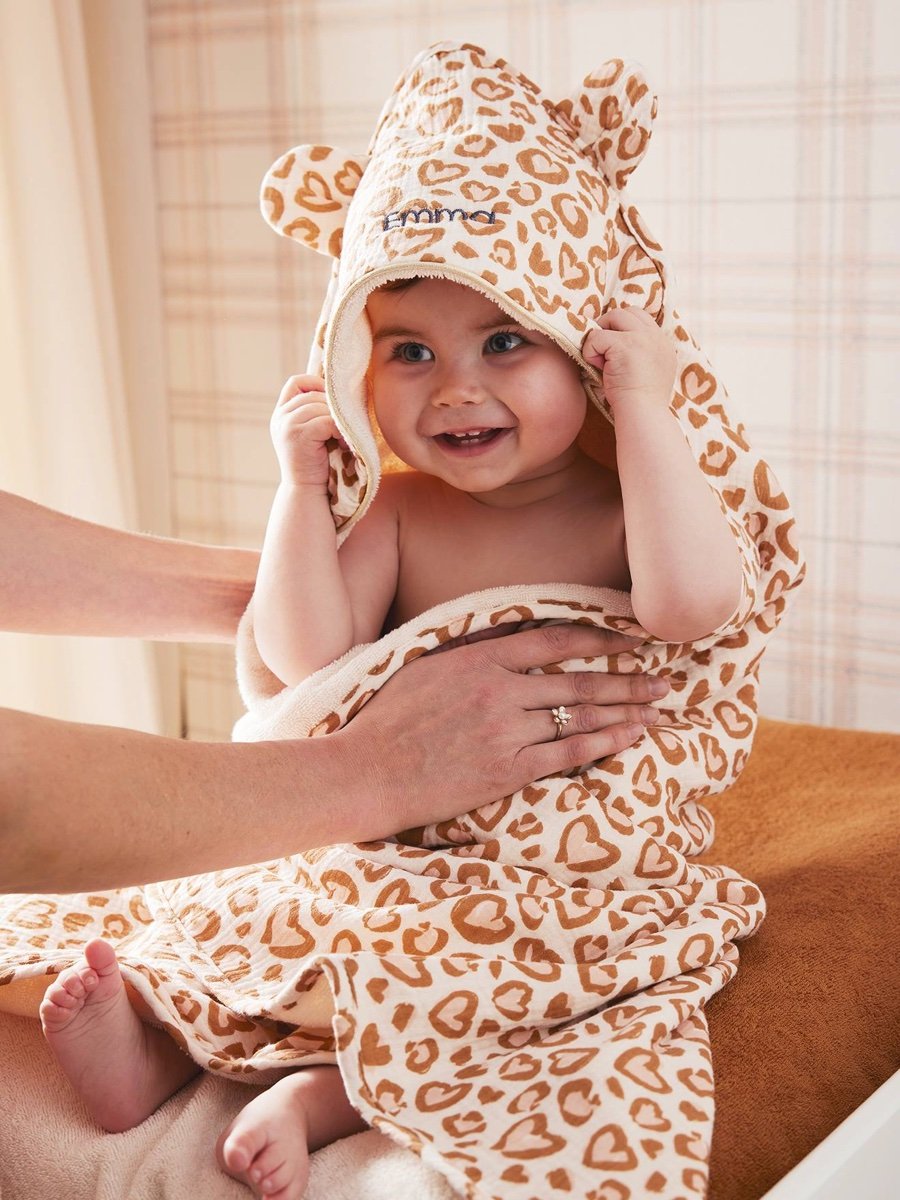 Cape de Bain Lovely Léo Vertbaudet : 3 Raisons Indispensables