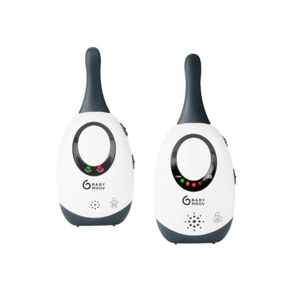 Écoute-bébé Babymoov Simply Care, émetteur et récepteur Écoute-bébé Babymoov Simply Care : les deux unités blanches et gris foncé, avec antenne, sur fond blanc