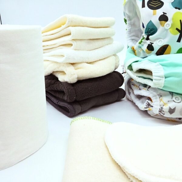 Détail des absorbants et des couches du mini pack découverte B'bies Détail des absorbants et des couches du mini pack découverte B'bies